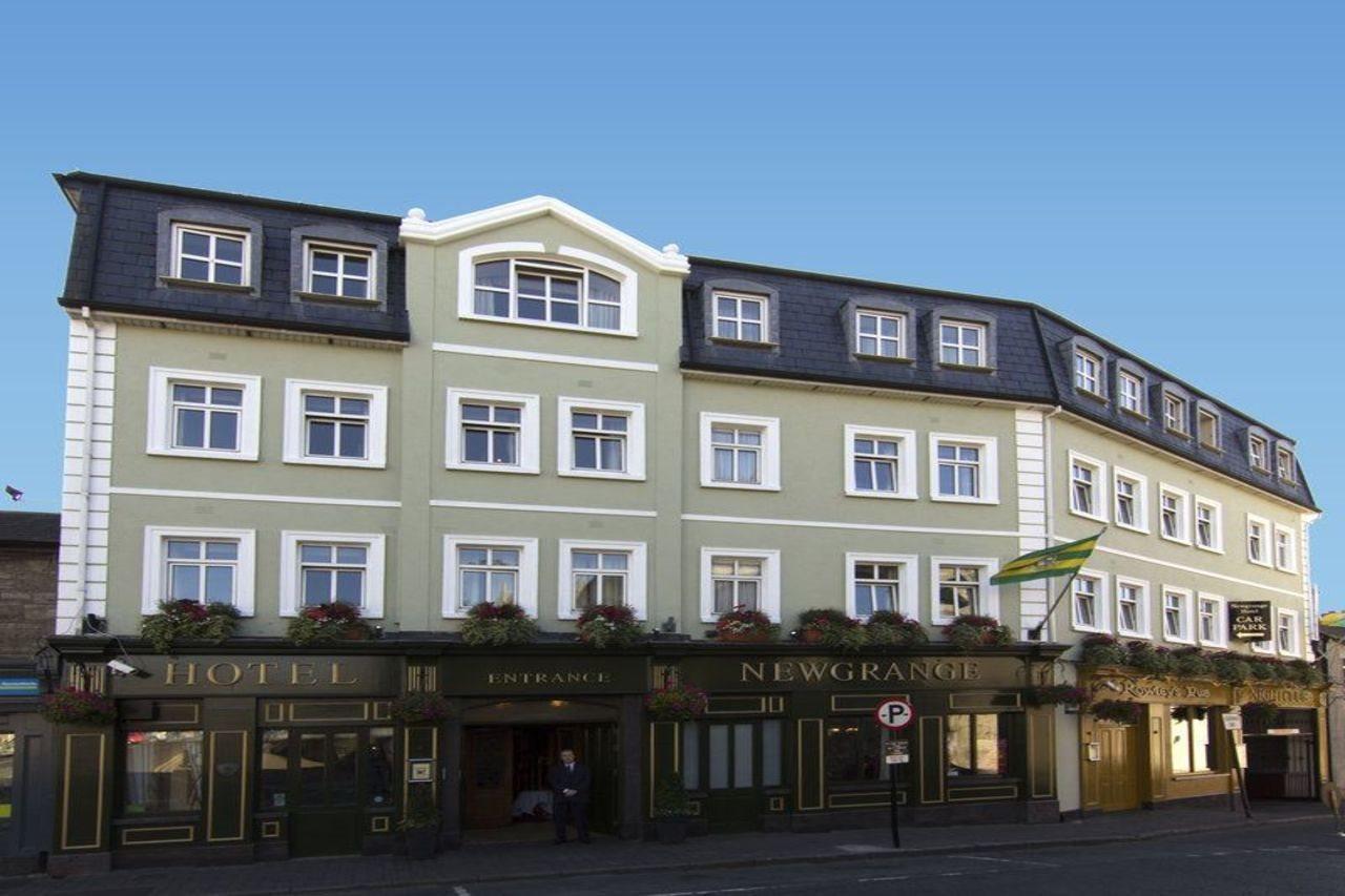 The Newgrange Hotel Наван Экстерьер фото