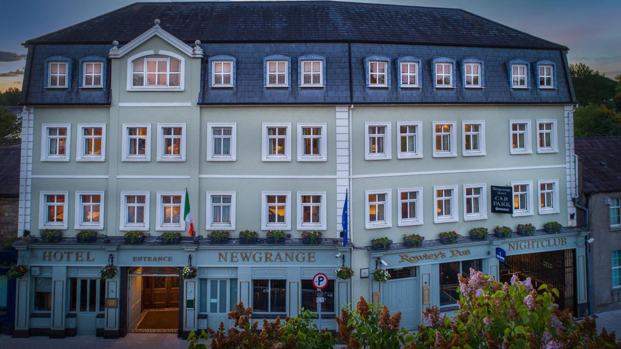 The Newgrange Hotel Наван Экстерьер фото