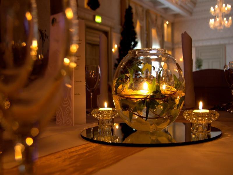 The Newgrange Hotel Наван Экстерьер фото